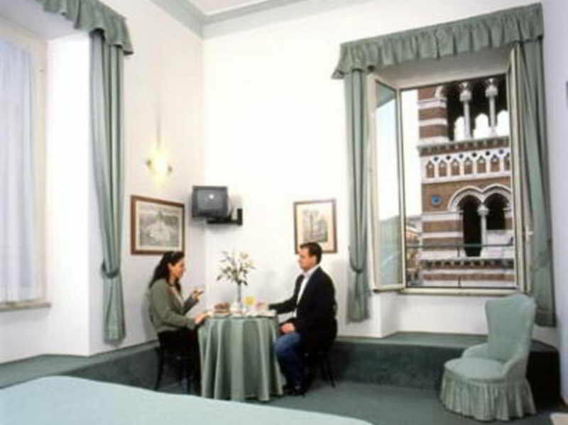 Flann O'Brien Rooms Рим Экстерьер фото